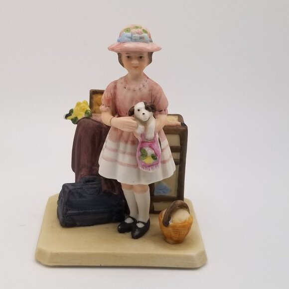 Vintage Norman Rockwell Figurine Vacation's Over Norman Rockwell Museum 1985 - Picture 1 of 7